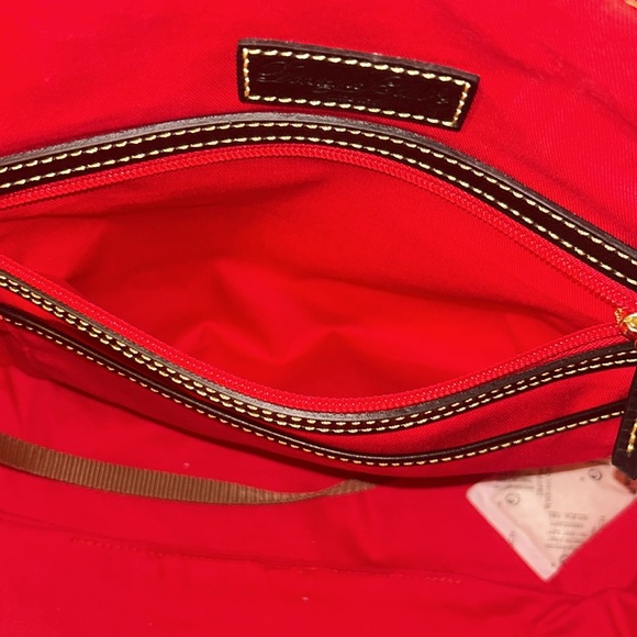 🛍️FLASH SALE 🛍️Gorgeous Dooney & Bourke Satchel - Picture 13 of 14